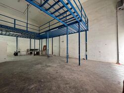 Boon Lay Shopping Centre (D22), Retail #639023741